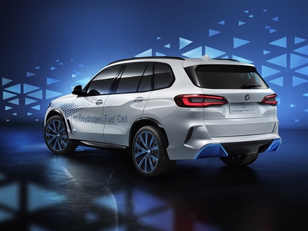 BMW hydrogen fuel-powered i Hydrogen NEXT specs revealed