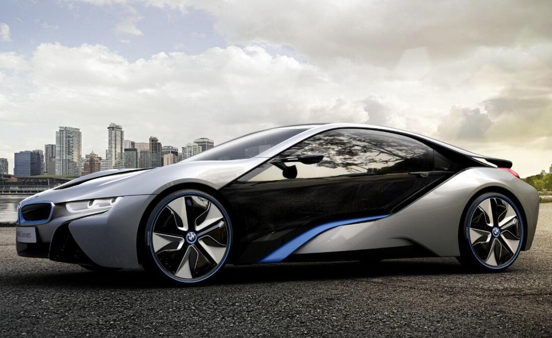 BMW i8 electric sports car to be discontinued next month