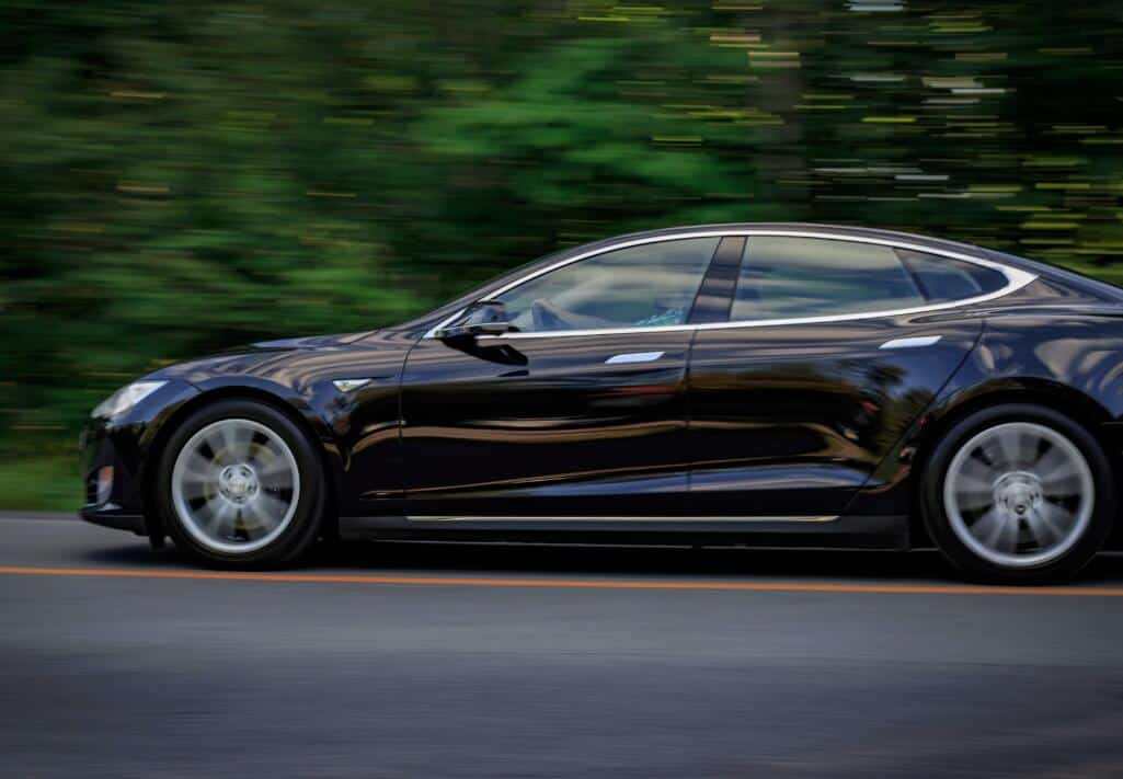 JP Morgan raises price target on Tesla from to , but that's still 86% below current level