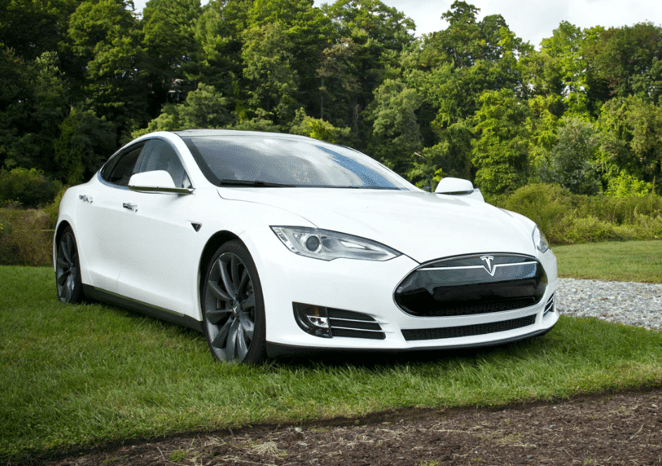 Tesla slashes prices in China again, dropping 29,000 yuan on imported Model S and Model X