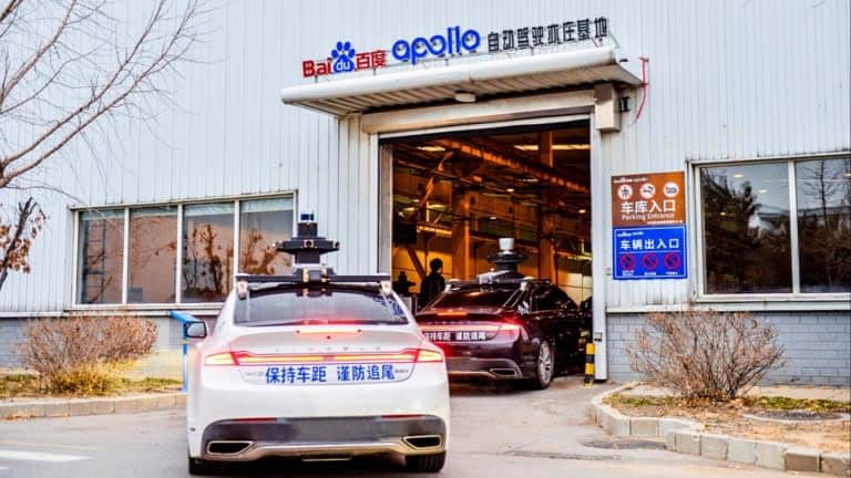 Baidu builds world's largest self-driving R&D center in Beijing