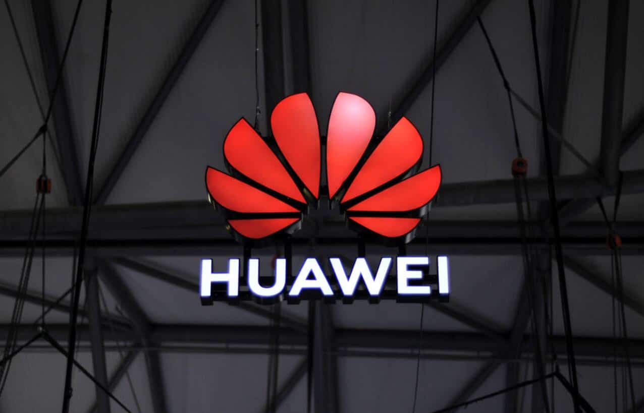 Huawei's rotating Chairman says no plan to invest in automakers or set up JVs