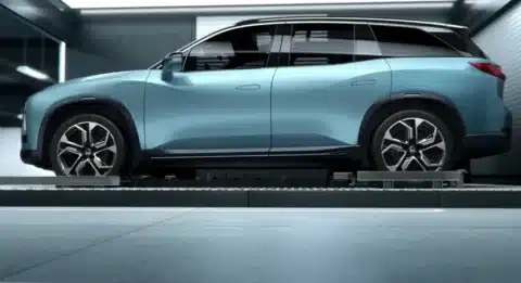 Can battery swap bring spring to China's new energy vehicle market?