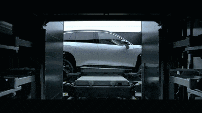 China's EV battery swap standard construction faces compatibility problem