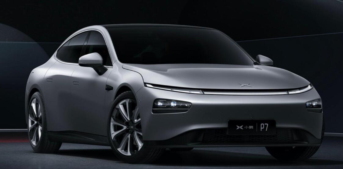 Xpeng CEO hints confident to deal with Tesla's price cut