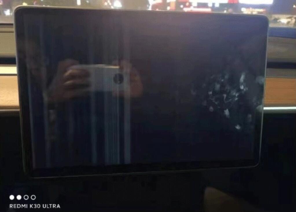 One of the first owners of China-made Model Y complains about Tesla's quality issues