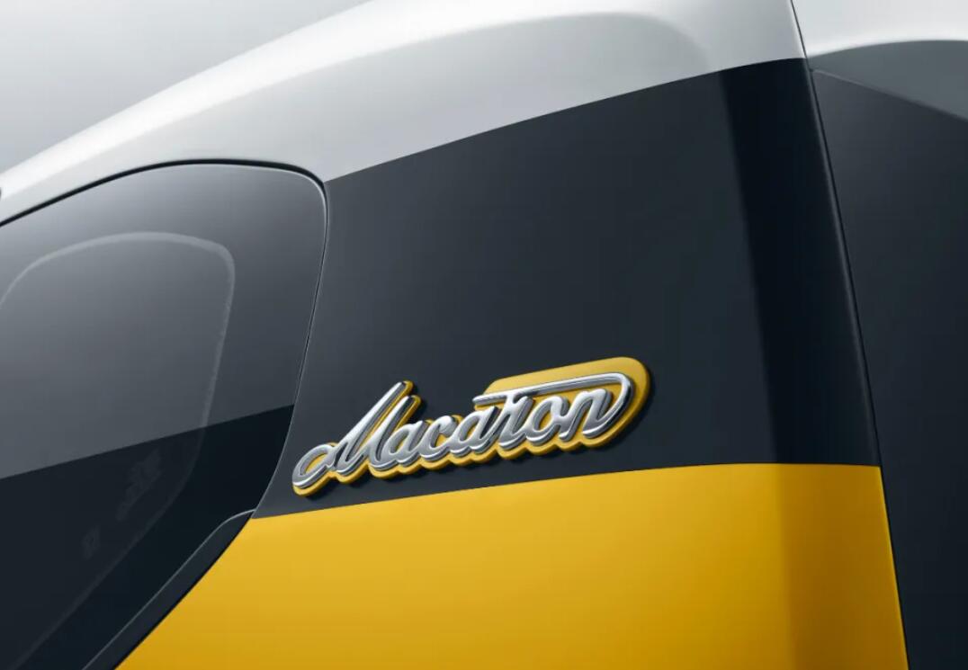 China's hottest-selling EV now available in spring-themed model