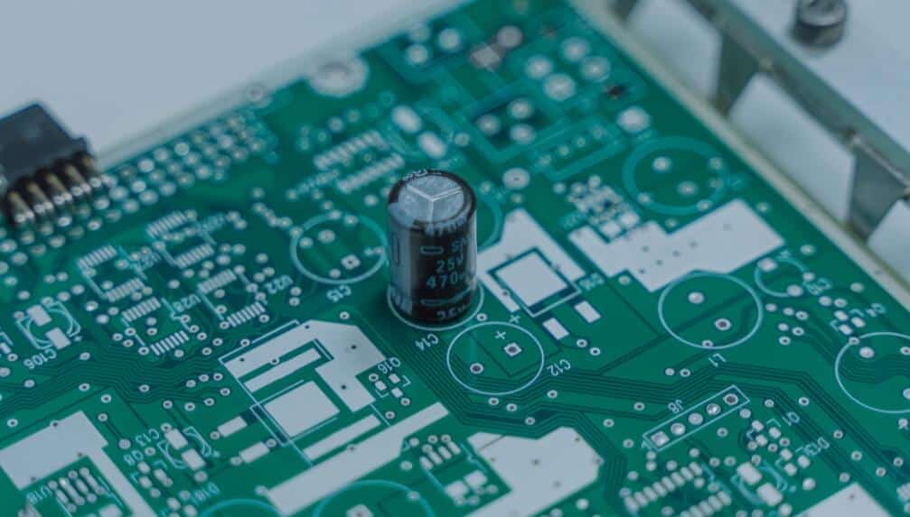 China auto industry expects chip shortage to ease in H2, CICC says