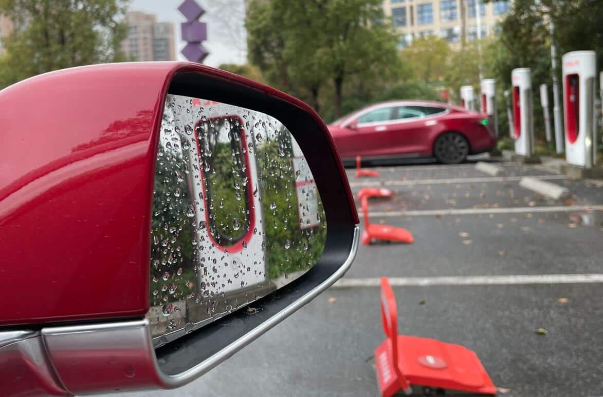 Analyst says it's possible that Tesla's software business will be more valuable than hardware