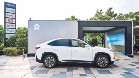 Nio's battery swap station built with furniture retail giant reaches 20