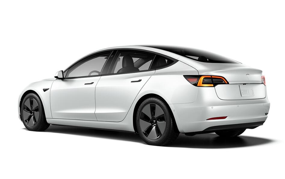 Elon Musk says he'd opt for Model 3 with LFP batteries because they can be charged to 100%