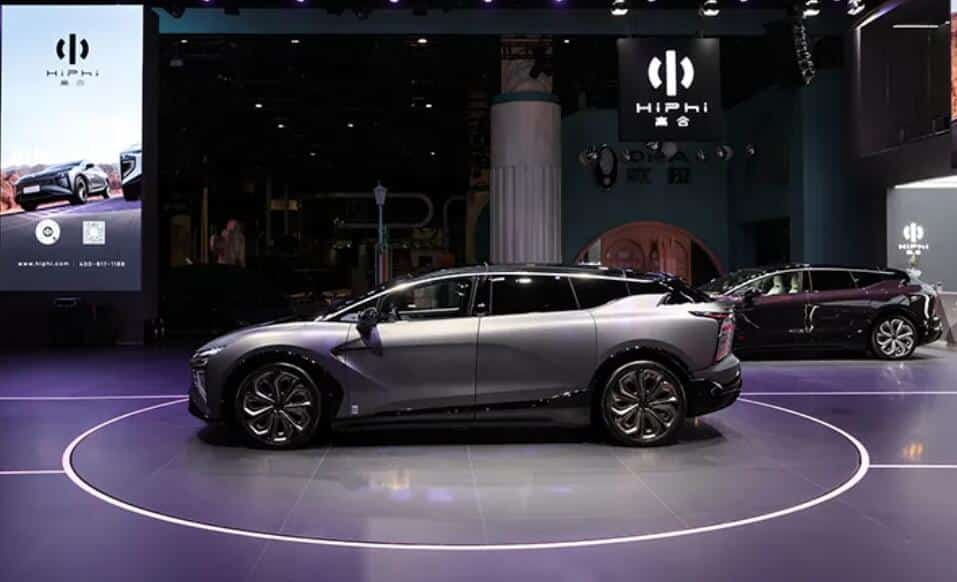 Chinese EV priced at about 4,000 begins deliveries