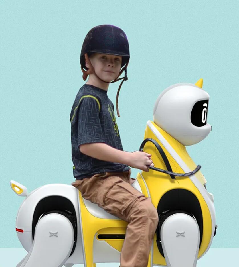 Xpeng unveils smart robot pony