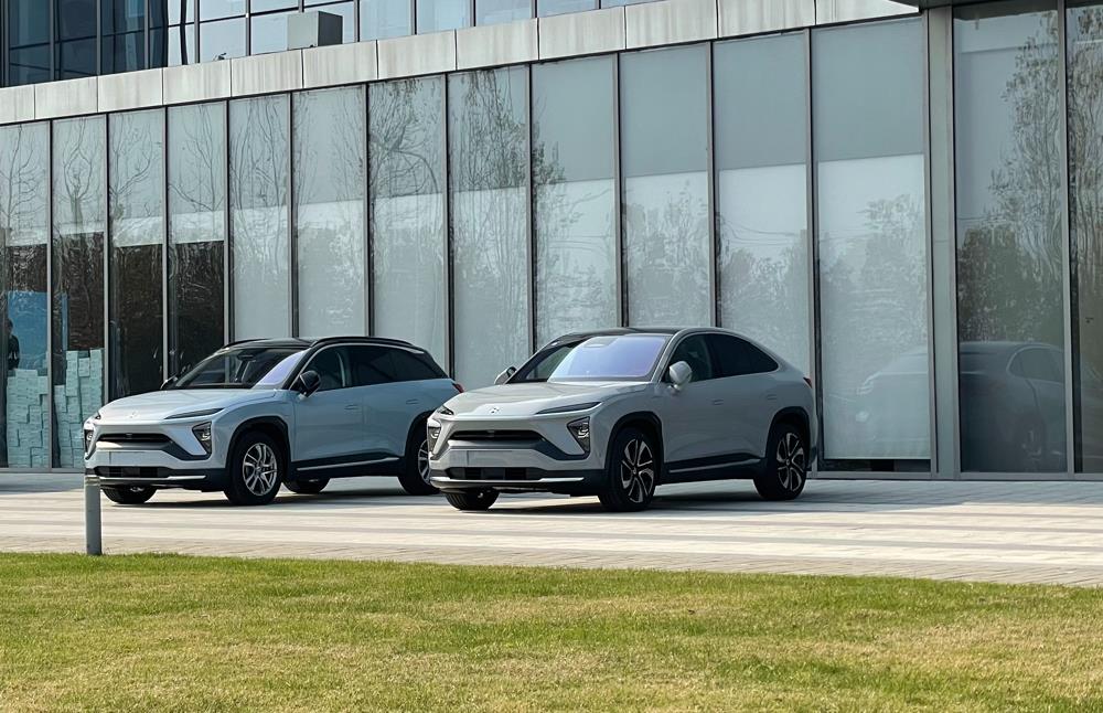 China supports accelerated development of NEV industry, govt document says