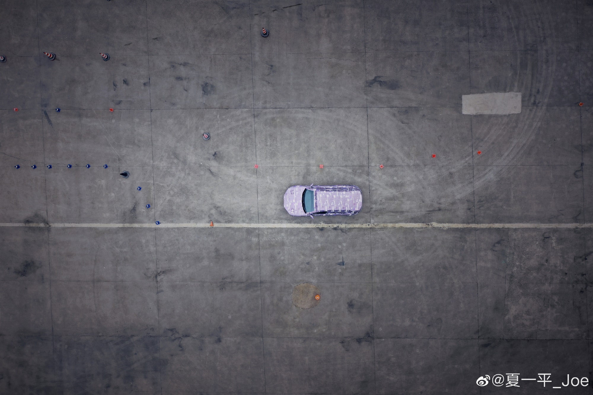 Jidu, Baidu's car-making arm, has started developing smart driving features based on simulation prototype