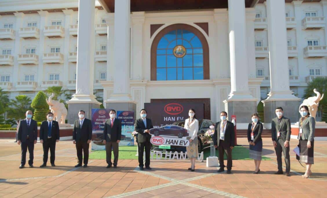 BYD delivers its flagship sedan Han EV to Laos Prime Minister's Office
