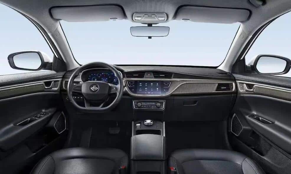 Livan, Geely's joint venture with Lifan, launches battery swap-enabled model