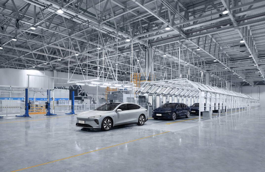 Nio sees first batch of ET7 mass production vehicles roll off line
