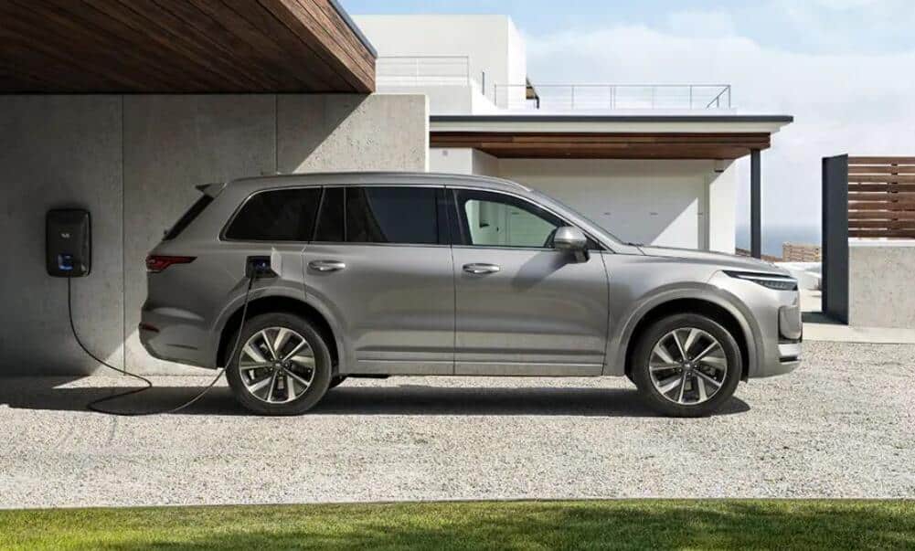 Li Auto aims to have over 3,000 supercharging stations in China by 2025