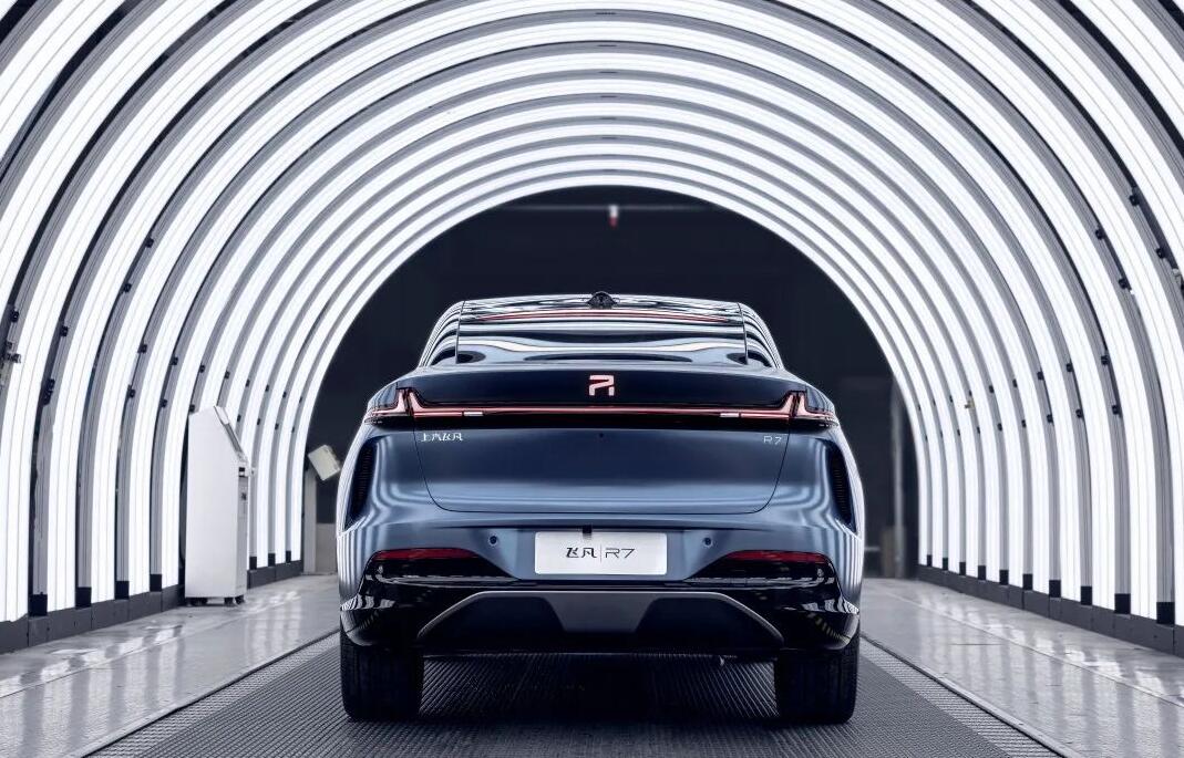 SAIC's Rising Auto sees first major production milestone for its battery swap-enabled R7 SUV