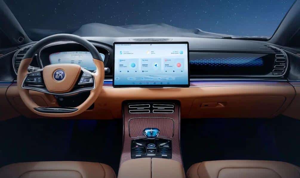 BYD officially launches new variants of Han sedan, prices start at around ,900