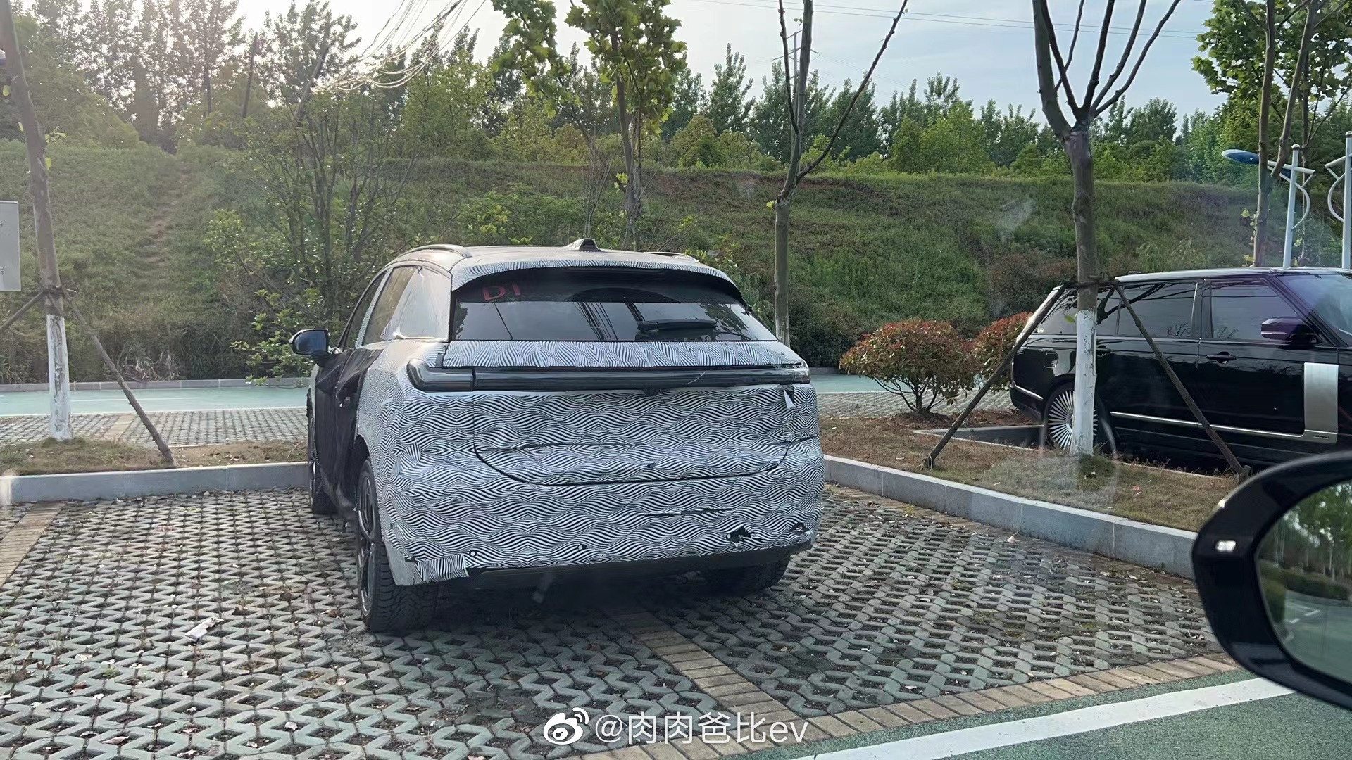 More spy photos of Nio ES7 revealed ahead of planned unveiling in late May