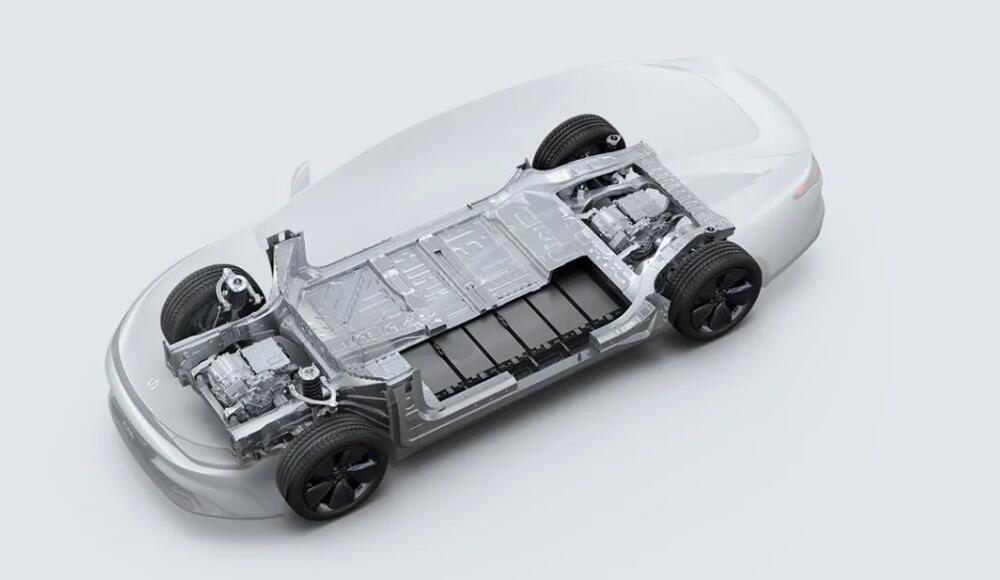 Leapmotor unveils C01 sedan with cell to chassis technology