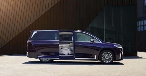 Voyah's Dream MPV officially launched with starting price of about ,490