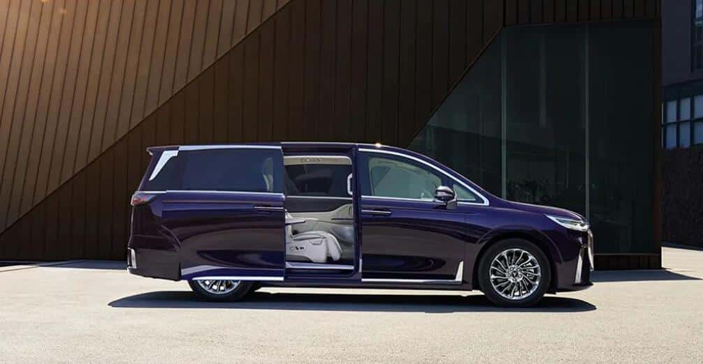 Voyah's Dream MPV officially launched with starting price of about ,490