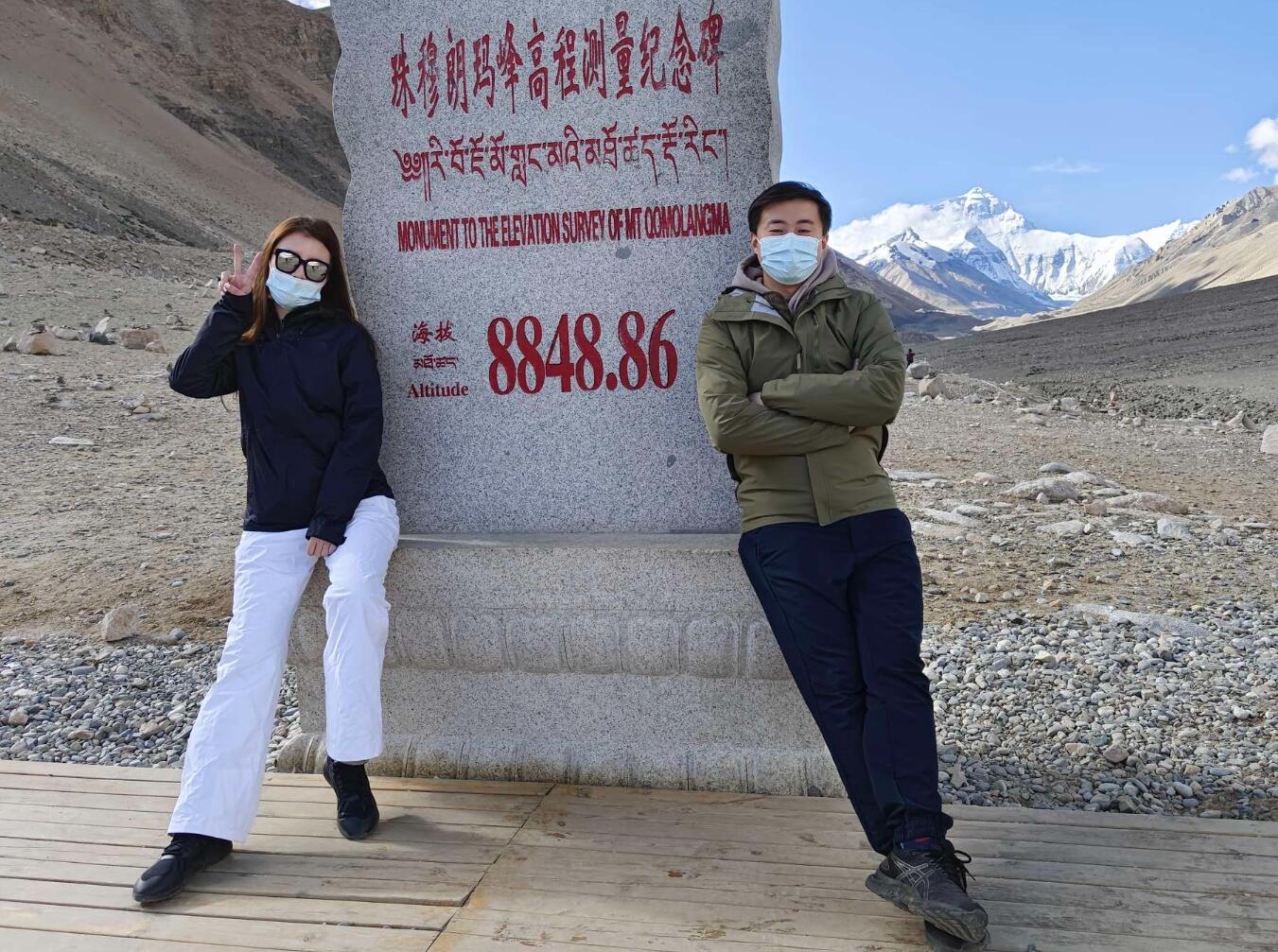 Nio ET7 owner drives electric sedan to Mount Everest base camp