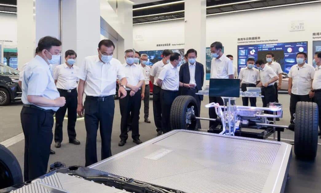Chinese premier visits BYD HQ, encourages NEV maker to become an 'ace'