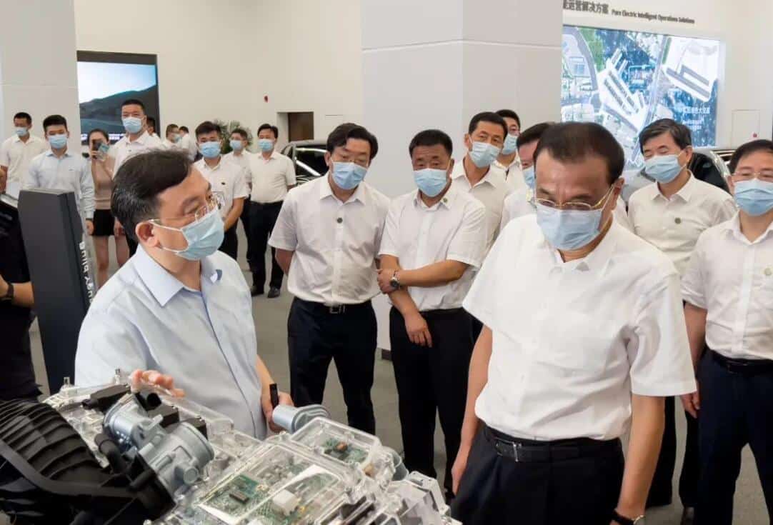 Chinese premier visits BYD HQ, encourages NEV maker to become an 'ace'