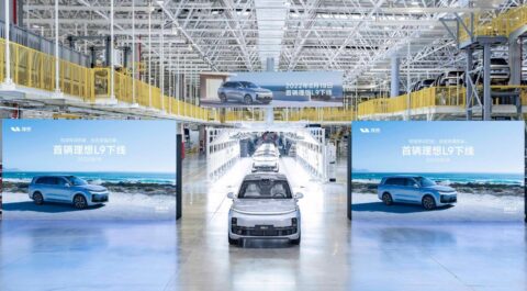 Li Auto sees first Li L9 vehicles for delivery roll off line