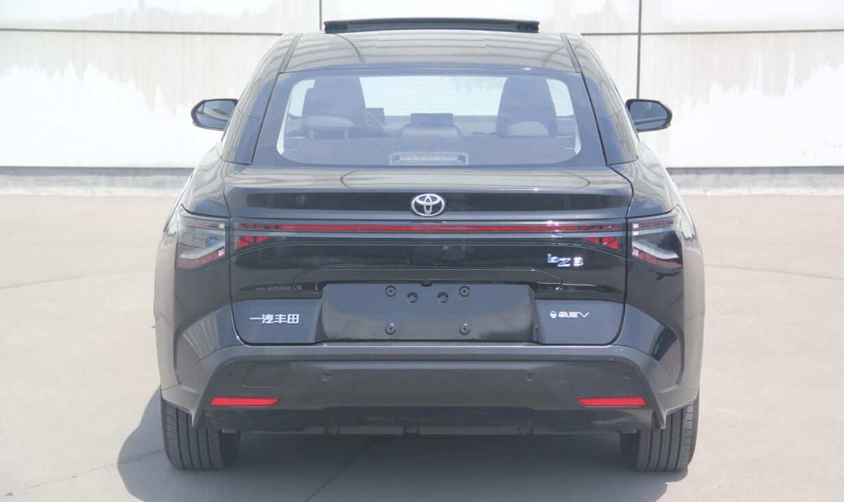 Toyota to launch model with BYD motors and battery in China, regulatory filing shows
