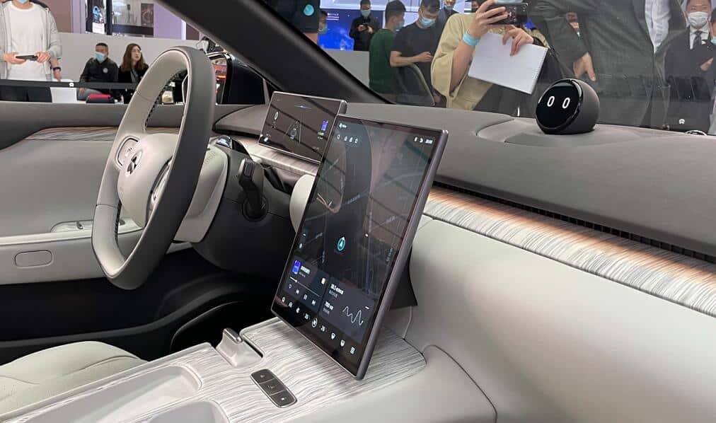 Nio's first phone rumored to begin shipping by end of next year