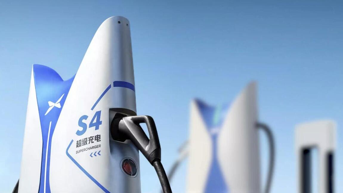 Xpeng officially launches G9: Starts at around ,000, deliveries to start at end of October