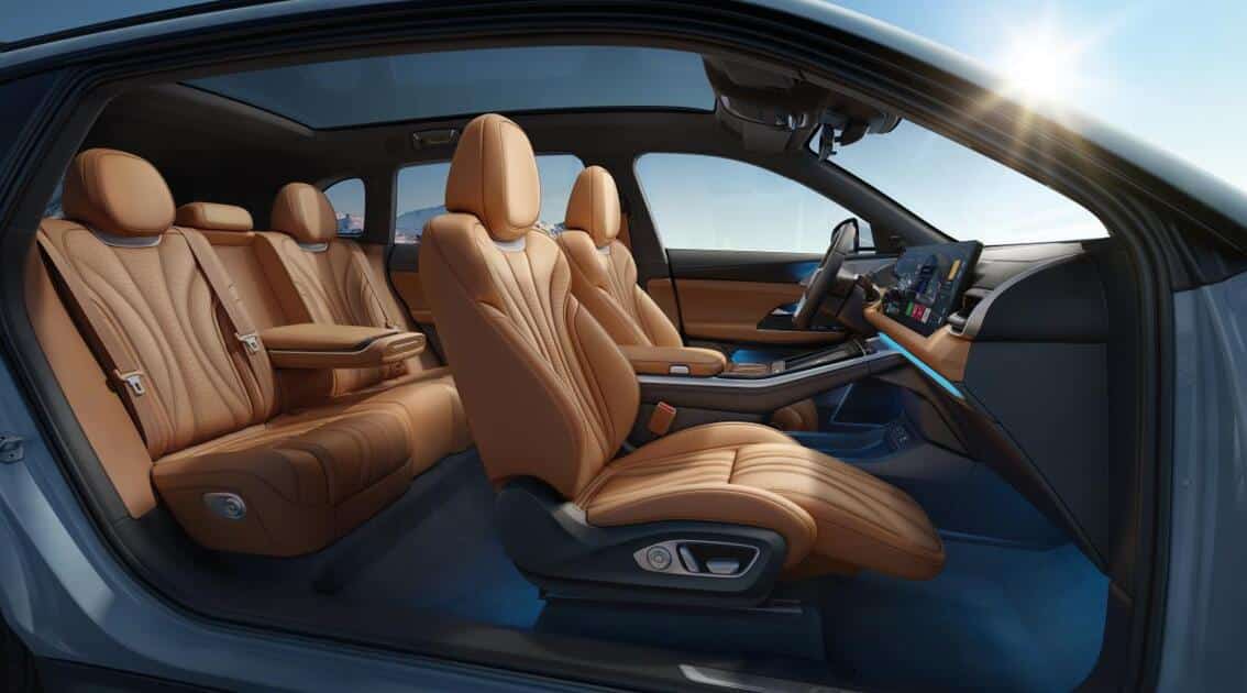 Xpeng officially launches G9: Starts at around ,000, deliveries to start at end of October