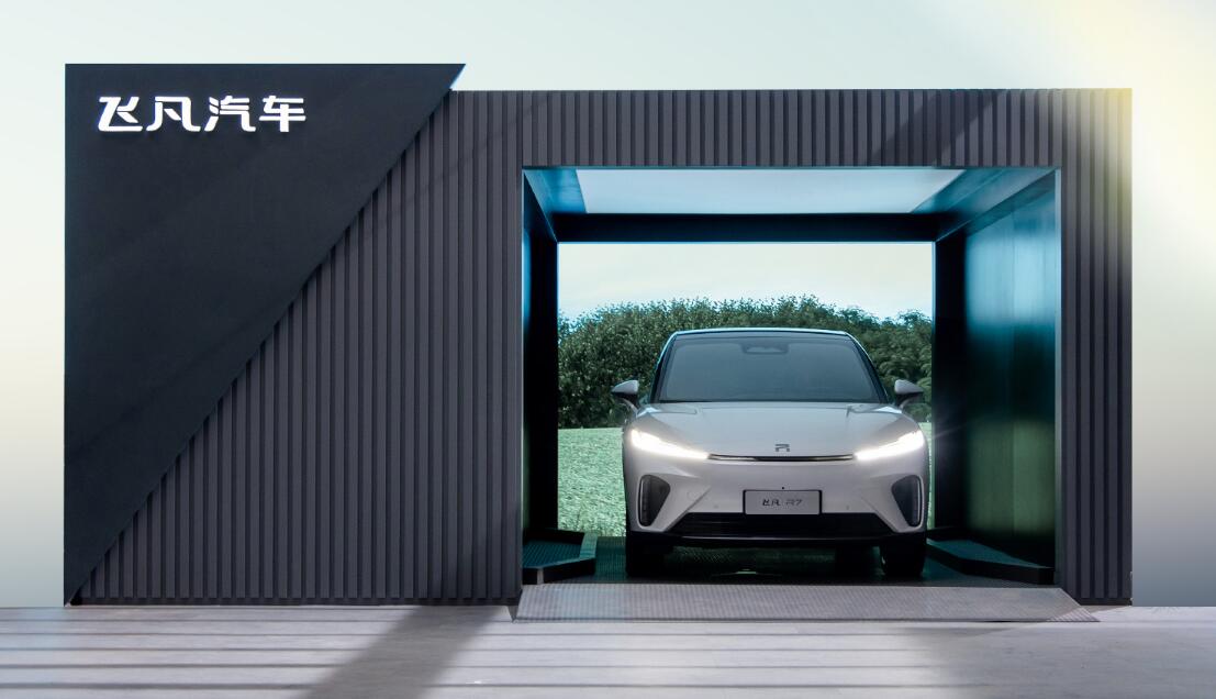 SAIC's Rising Auto officially launches battery swap-enabled R7 SUV with subsidized starting price of ,130