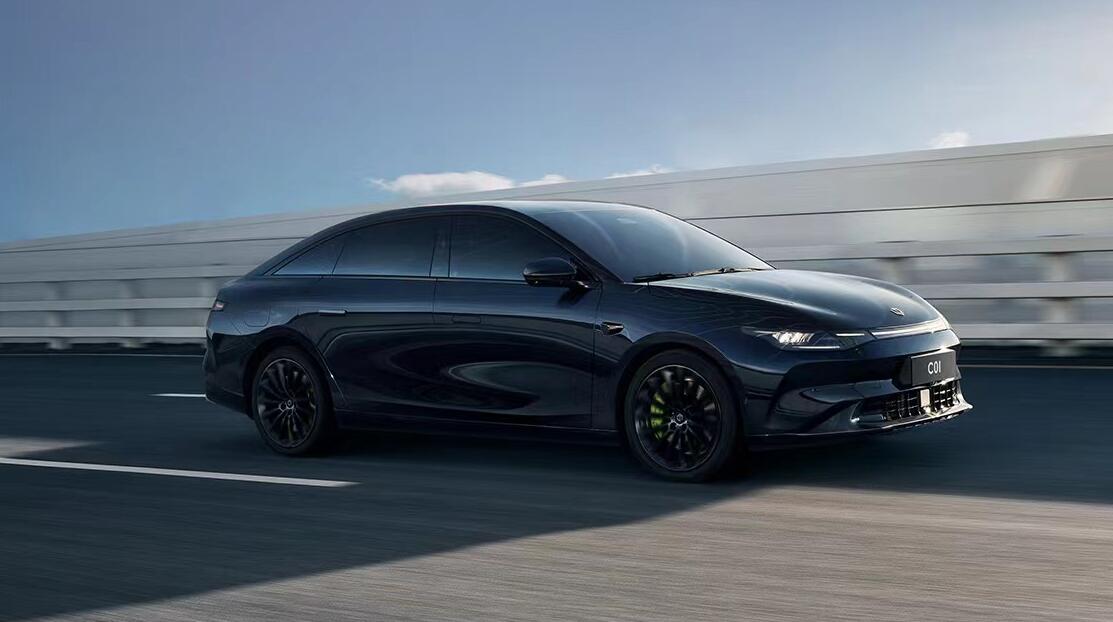 Leapmotor officially launches flagship sedan C01 ahead of Hong Kong stock market debut