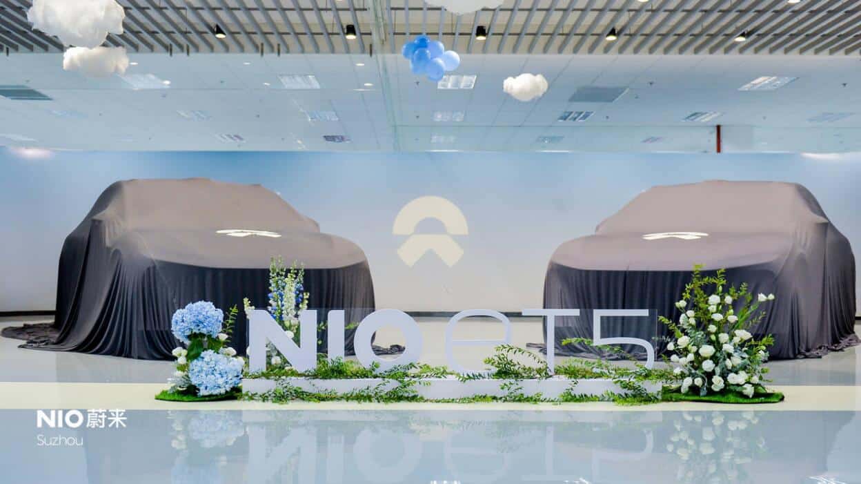Nio begins deliveries of its highly anticipated sedan, ET5