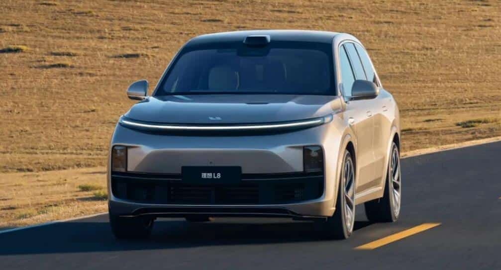 Li Auto delivers 10,052 vehicles in Oct, down 13% from Sept