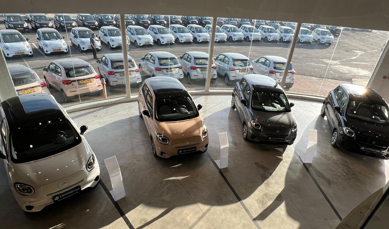 Leapmotor opens its first showrooms in Israel
