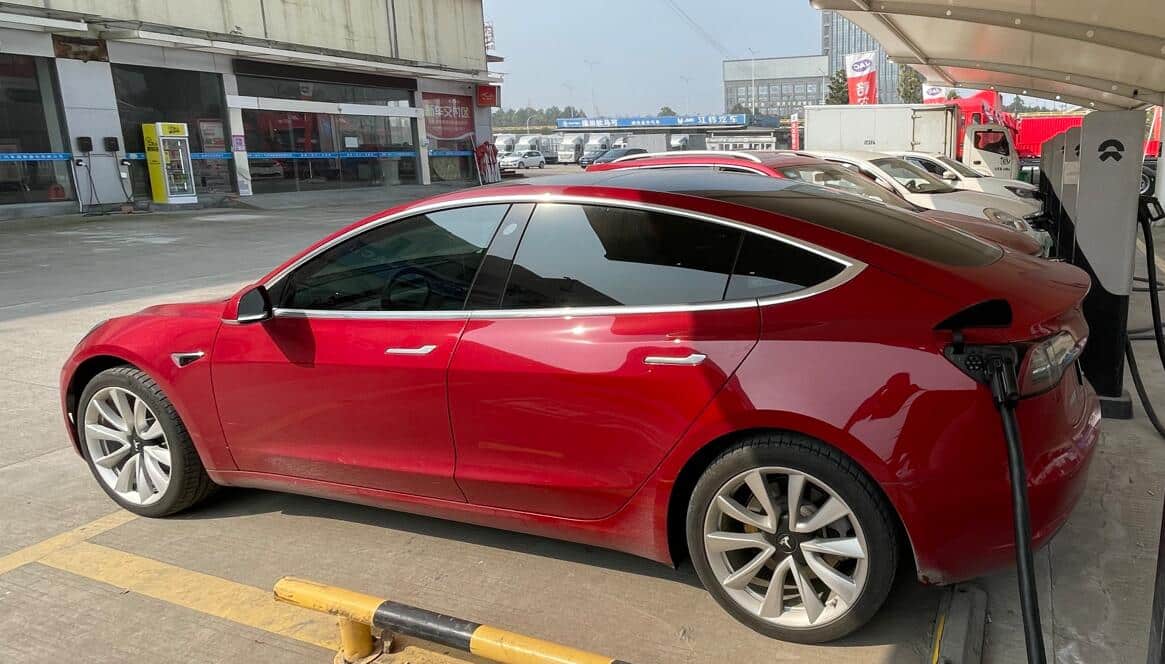 Tesla offers new discount for buying inventory cars in China