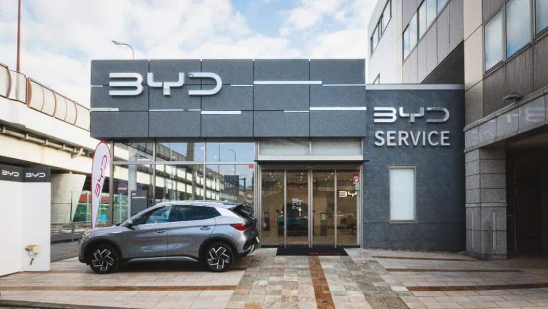 BYD starts selling EVs in Japan, first model Atto 3