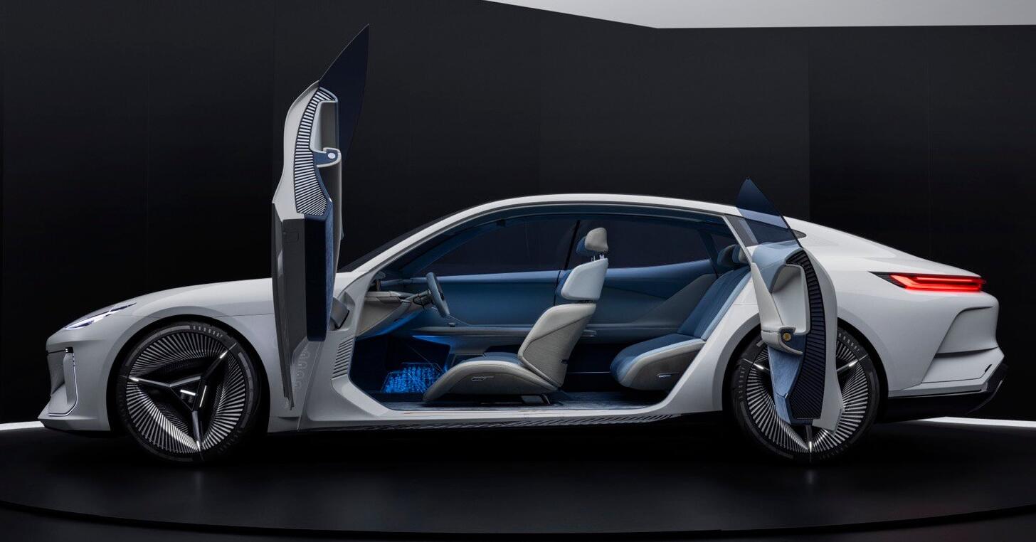 Geely officially launches Galaxy lineup, to roll out 7 models by 2025