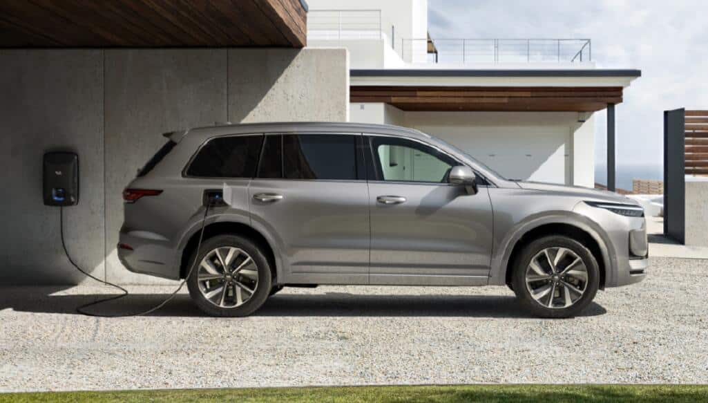 Li Auto says it has installed over 200,000 home chargers for vehicle owners