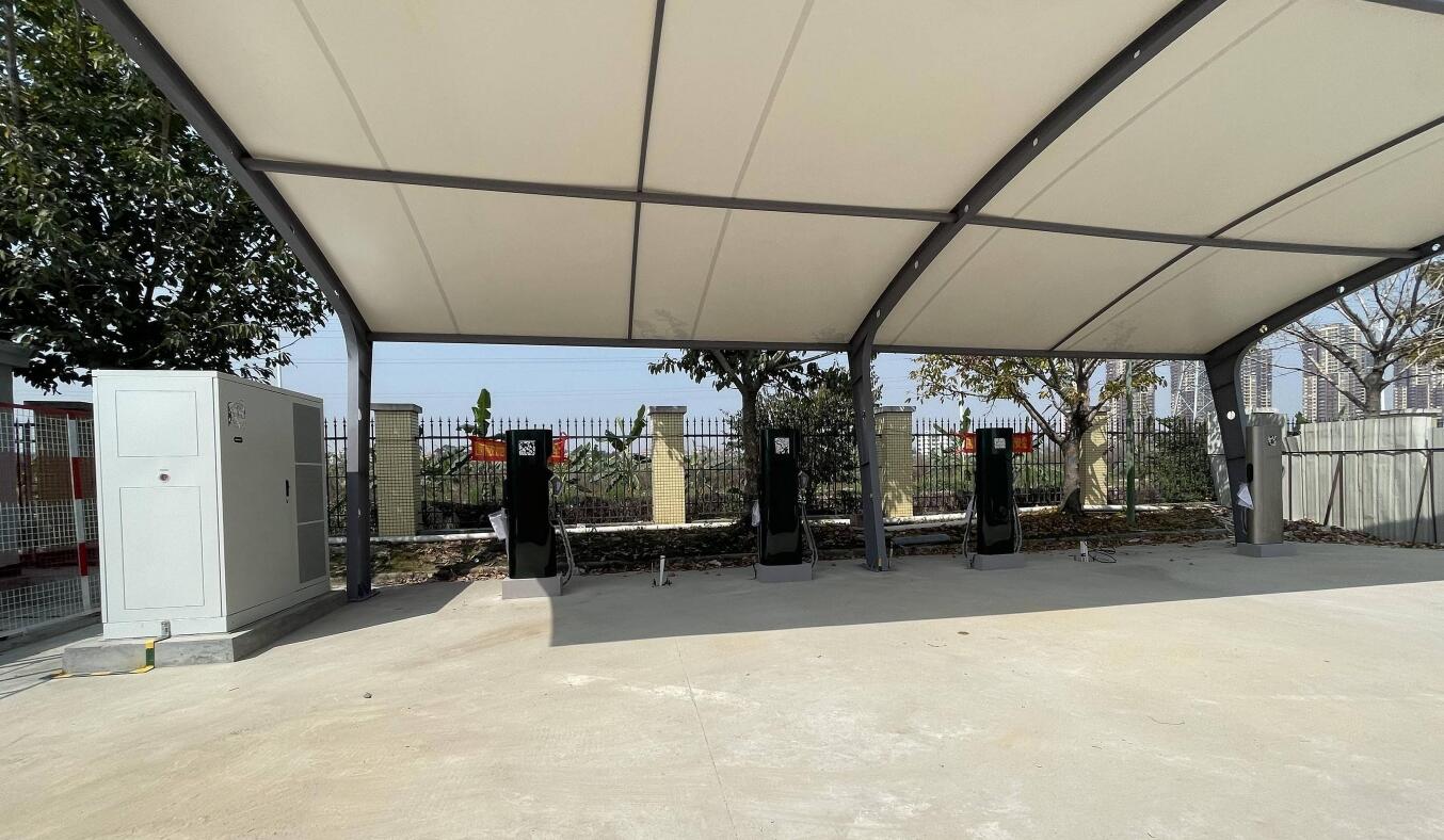 Li Auto spotted building 800 V high-voltage superchargers