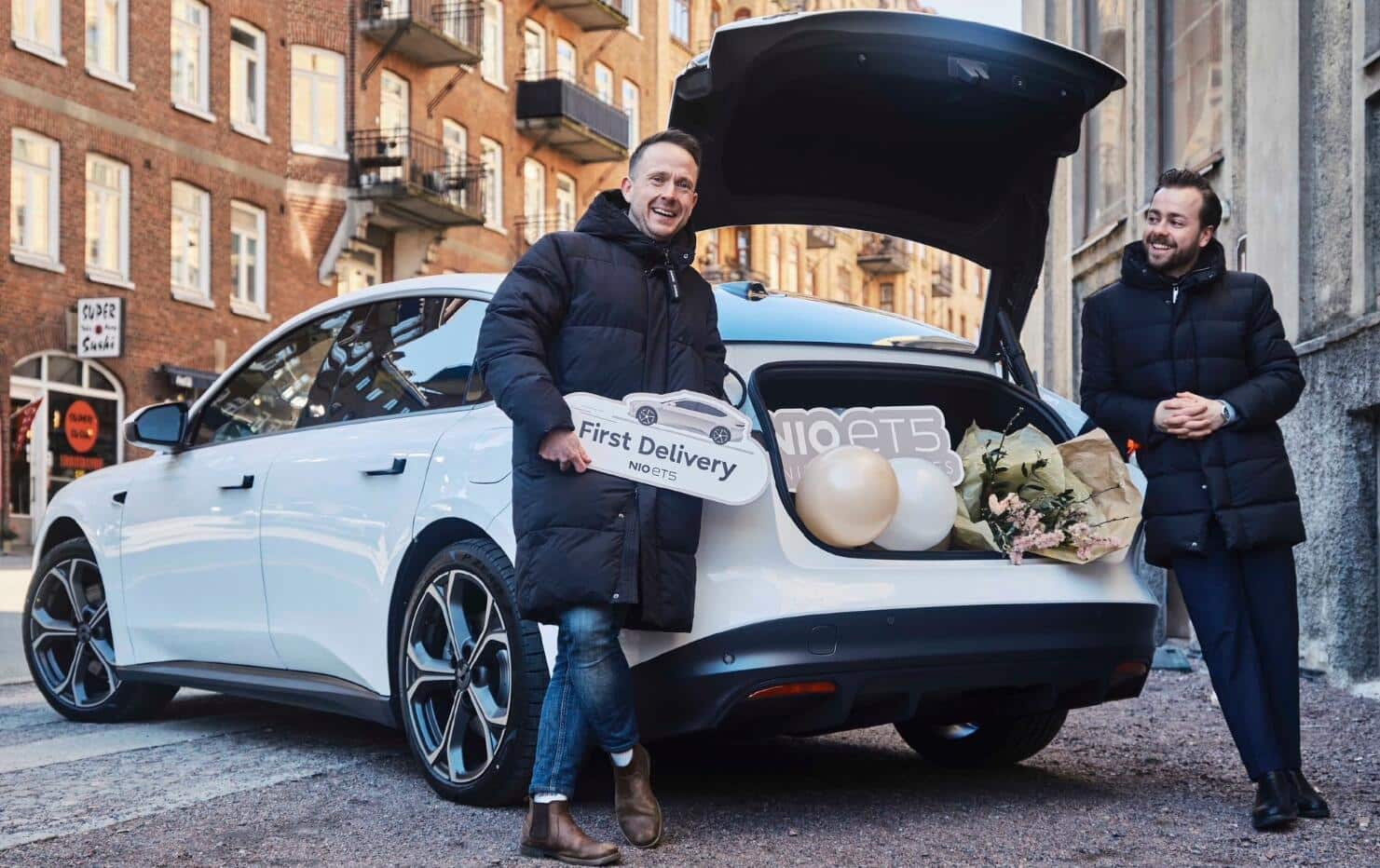 Nio begins ET5 deliveries in Europe