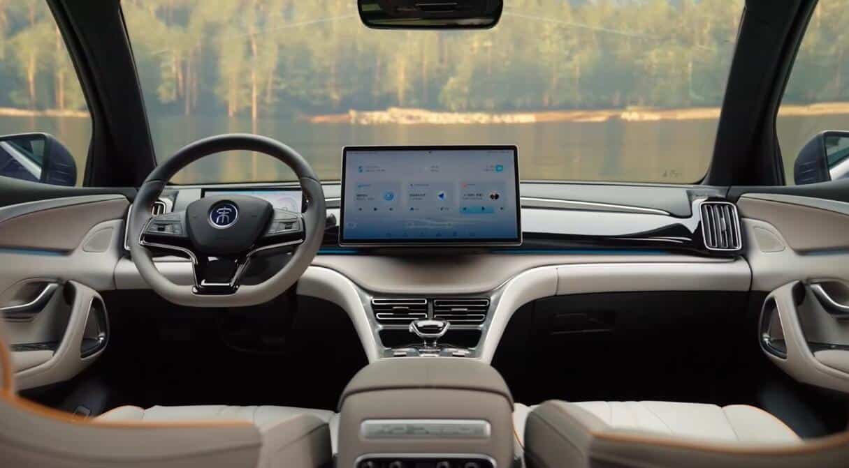 BYD launches 2023 Song Pro DM-i with lower prices and longer battery range