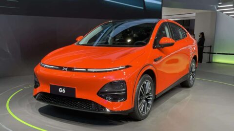 China to extend and optimize NEV purchase tax exemption policy, says State Council meeting